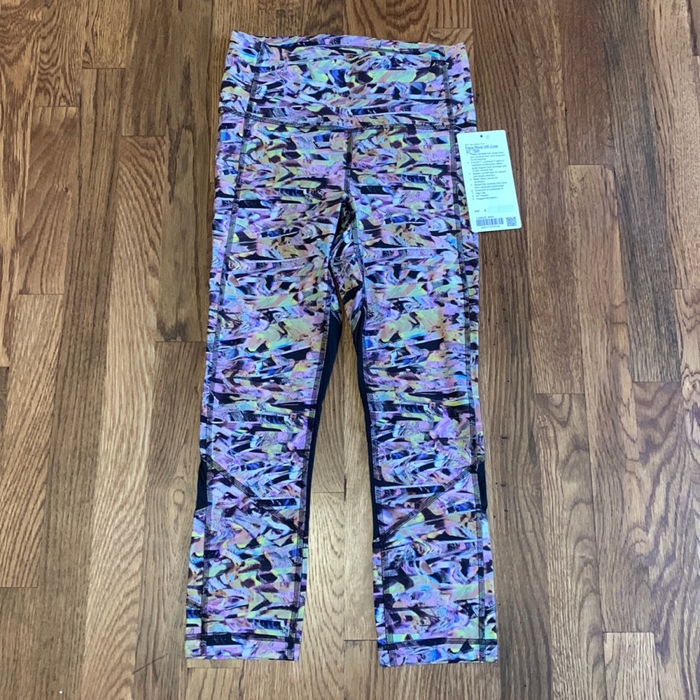 Lululemon Seawheeze Pace Rival Crops 4